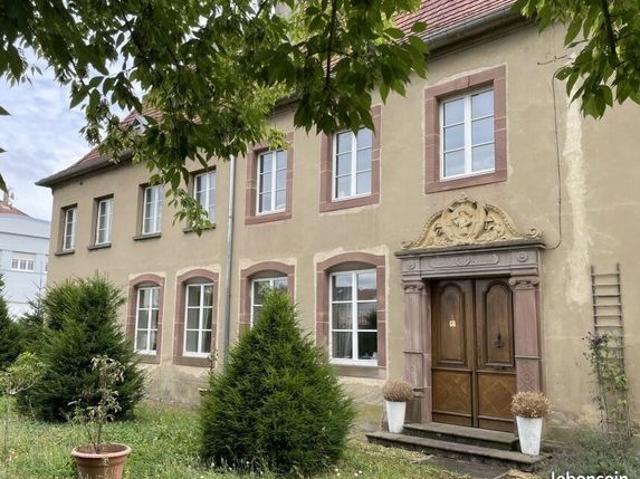 Château 11 pièces 209 m²