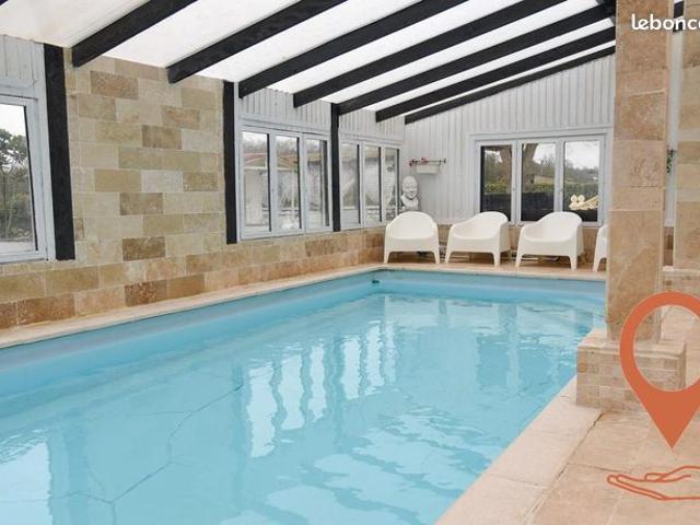 Château 12 pièces 430 m²