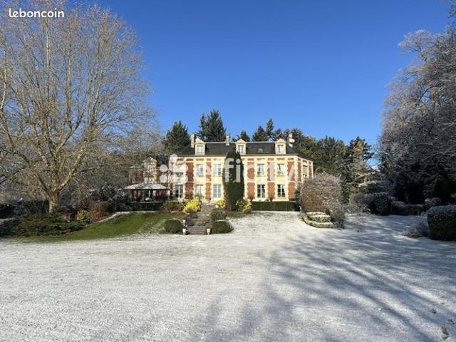 Château 12 pièces 481 m²
