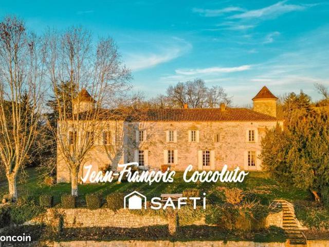 Château 12 pièces 493 m²