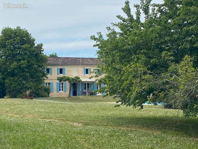 Château 12 pièces 500 m²