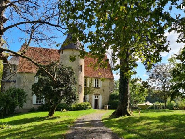 Chateau 12 pièces 600 m²
