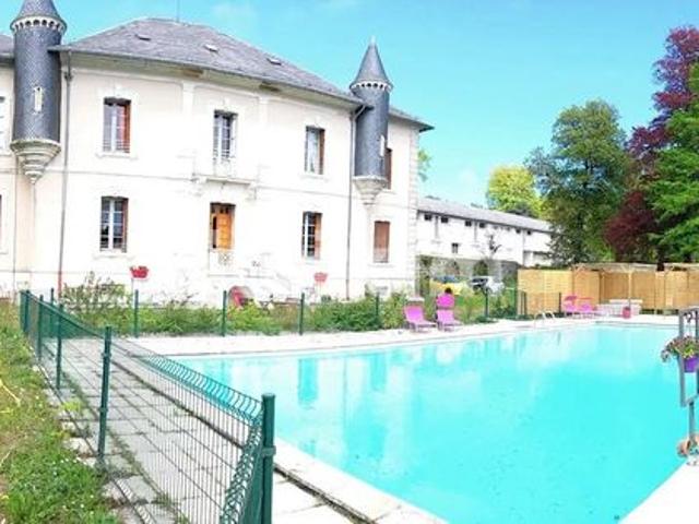 Chateau 12 pièces 650 m²