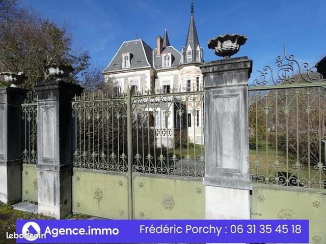 Château 13 pièces 481 m²