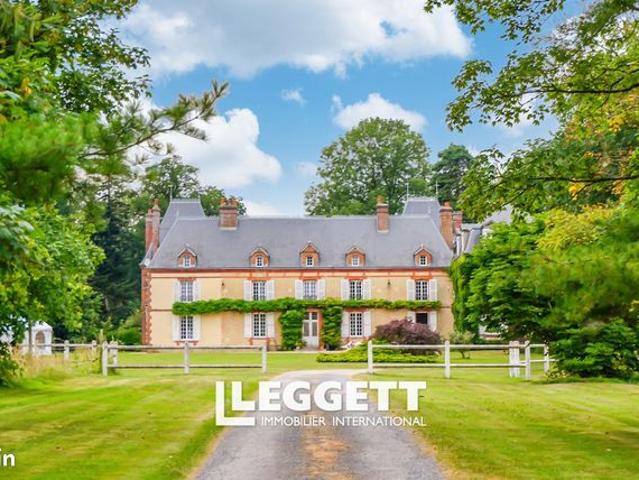 Château 27 pièces 650 m²
