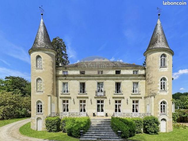 Chateau 20 pièces 600 m²