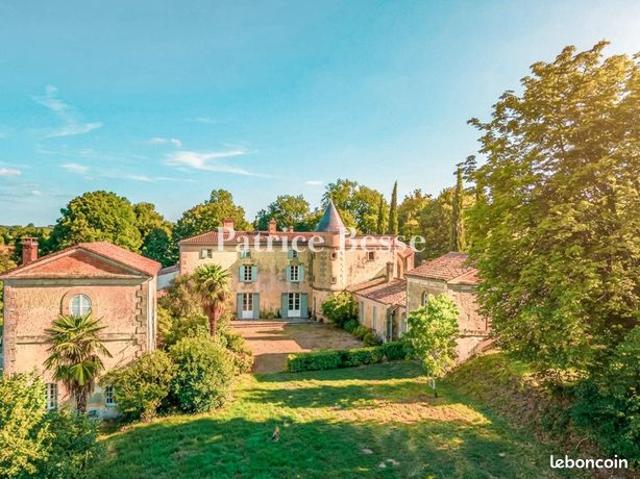 Château 20 pièces 630 m²