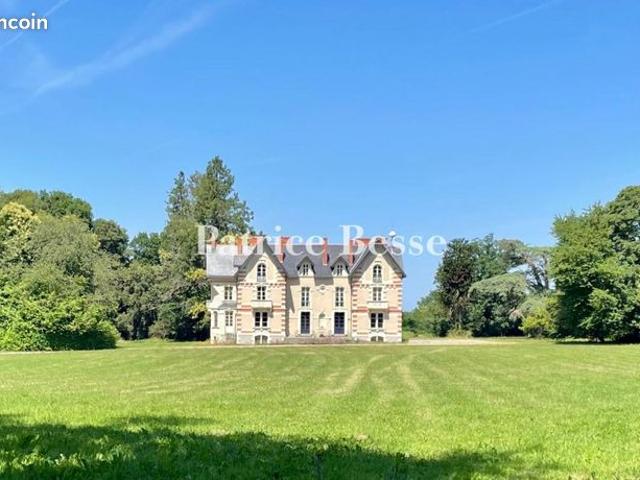 Château 20 pièces 760 m²