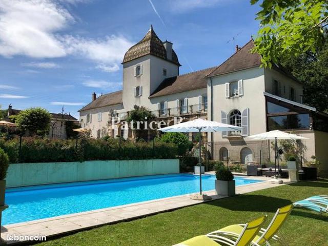Château 20 pièces 765 m²