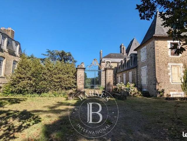 Chateau 20 pièces 1600 m²