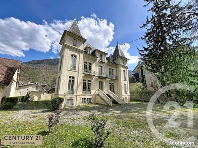Château 23 pièces 472 m²