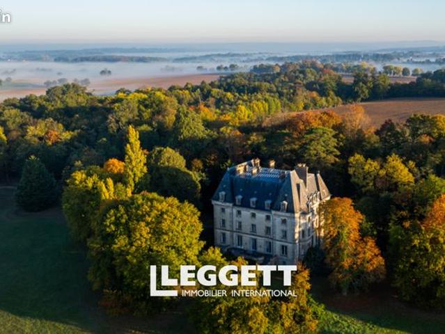 Château 38 pièces 770 m²