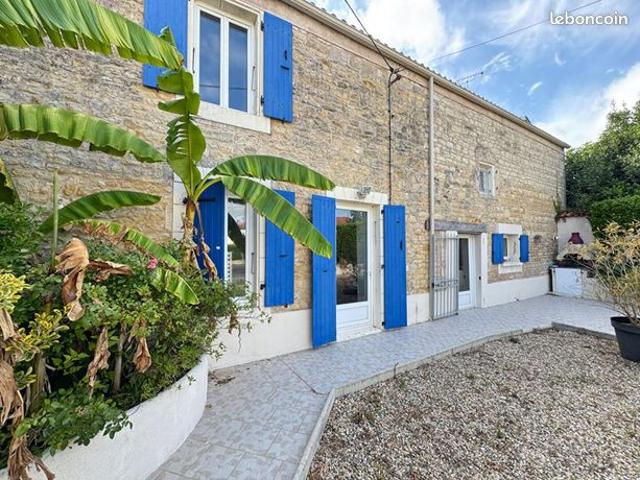 Château 4 pièces 130 m²