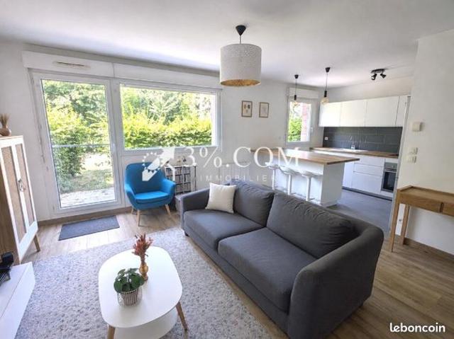 Château 4 pièces 76 m²