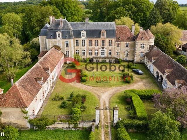 Chateau 55 pièces 2283 m²