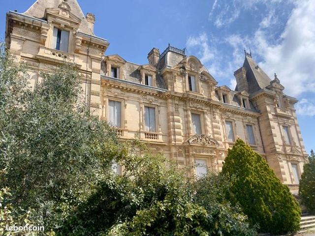Château 58 pièces 5 000 m²