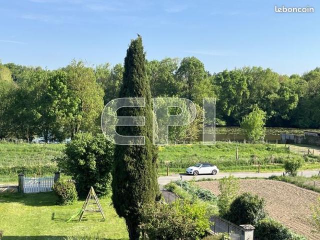 Château 6 pièces 143 m²