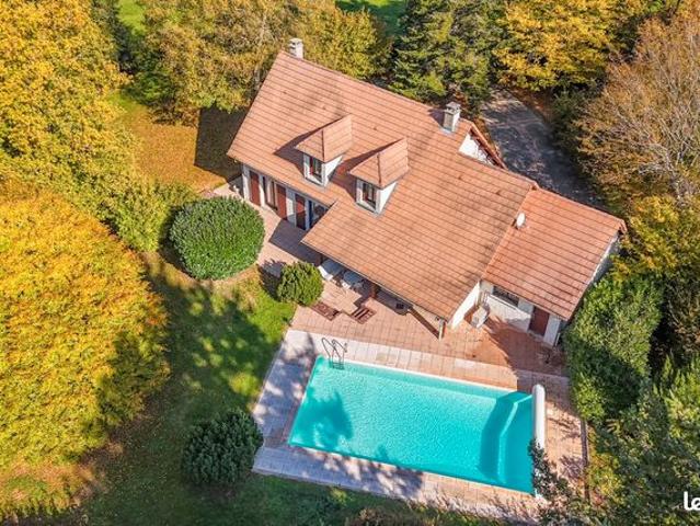 Château 6 pièces 167 m²