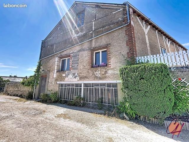 Château 6 pièces 126 m²