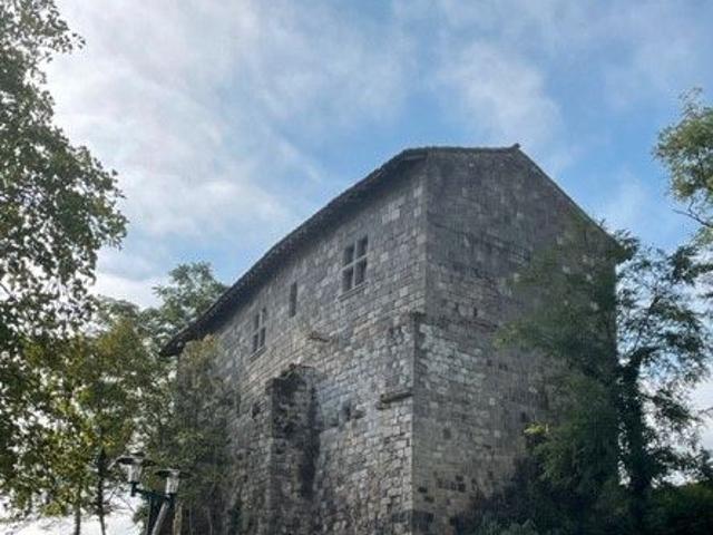 Château 7 pièces 250 m²