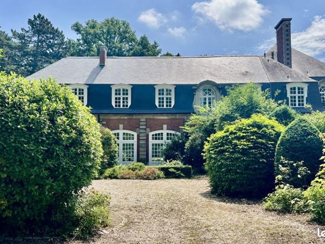 Château 7 pièces 214 m²