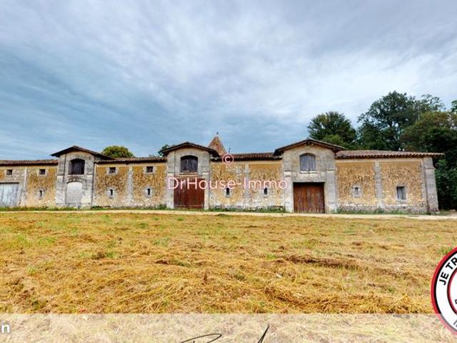 Château 8 pièces 259 m²