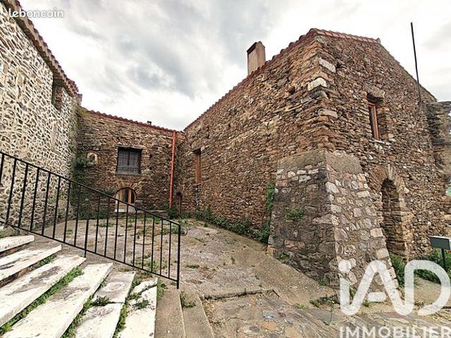 Chateau 9 pièces 165 m²