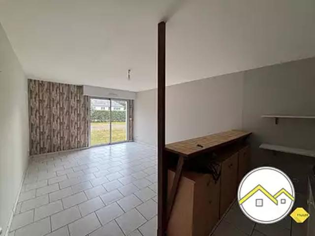 Châteaubriant 44110 Location appartement 1 pièce t1 parking