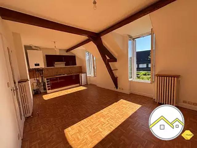 Châteaubriant 44110 Location appartement 2 pièces t2 au dernier étage