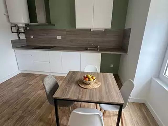 Châteaubriant 44110 Location appartement 3 pièces t3 au dernier étage