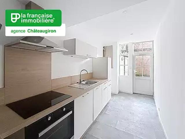 Châteaugiron 35410 Location maison 5 pièces t5 au dernier étage cave