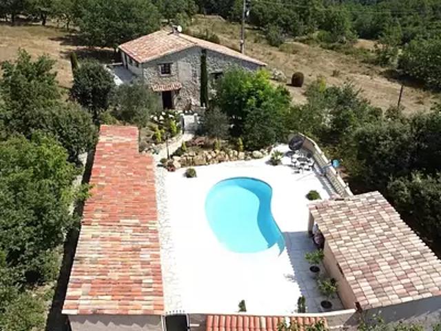 Châteaudouble 83300 Achat / Vente maison 9 pièces t9 piscine