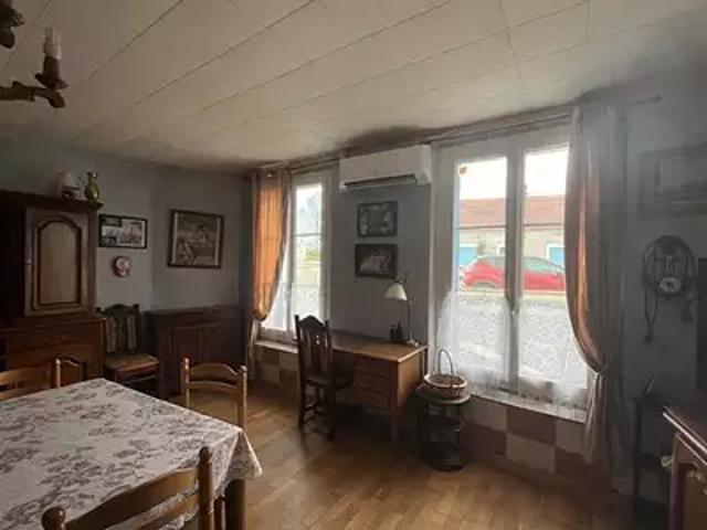 Châteaumeillant 18370 Achat / Vente maison 3 pièces t3 parking