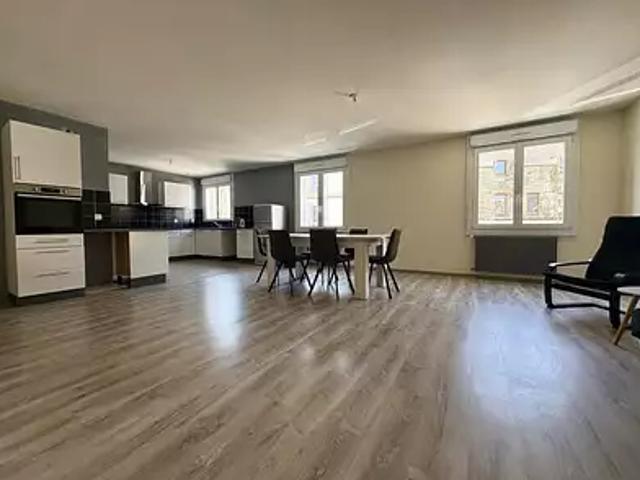 Châteauneuf du Faou 29520 Location appartement 3 pièces t3