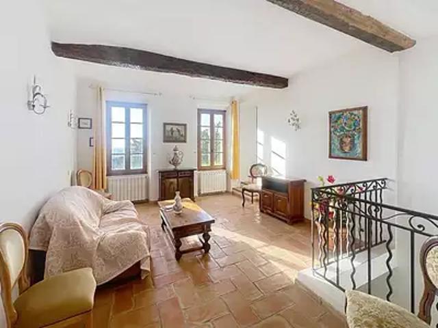 Châteauneuf Grasse 06740 Achat / Vente maison 8 pièces t8 terrasse cave