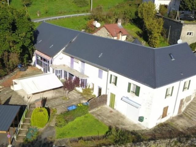 Châteauneuf les Bains Vente Immeuble 63