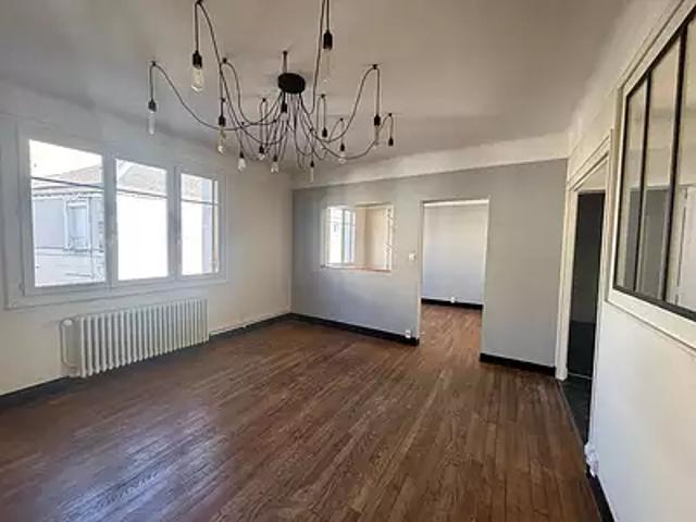 Châteauroux 36000 Achat / Vente maison 6 pièces t6 terrasse cave