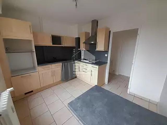 Châteauroux 36000 Location appartement 3 pièces t3