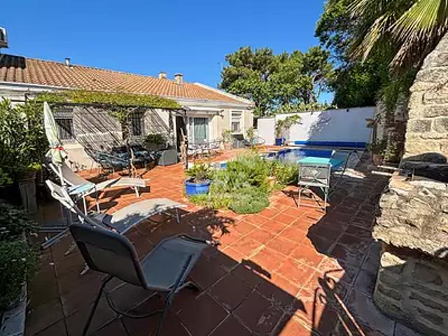 Châteaurenard 13160 Achat / Vente maison 4 pièces t4 au dernier étage piscine