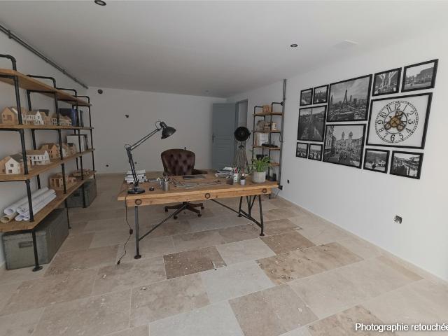 Chateaurenard 63 m2 Plain pied avec Garage Bureau possible 63m² Châteaurenard