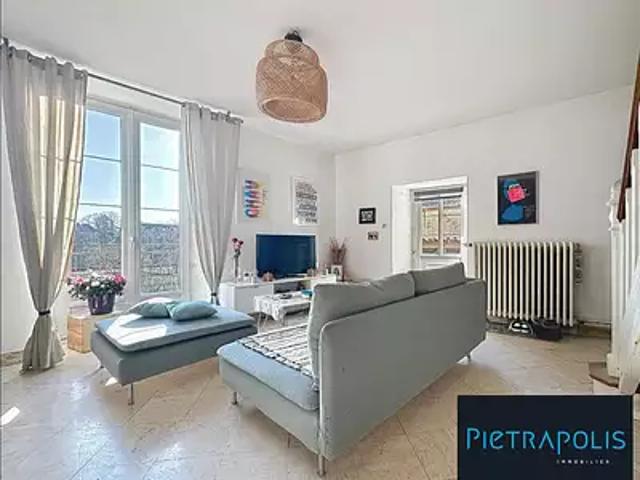 Châteauvillain 52120 Achat / Vente maison 5 pièces t5 terrasse parking
