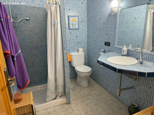 CHATEL CON TRES HABITACIOENS,PISCINA,PARKIN GRANDE,TERRAZA,AMUEBLADO