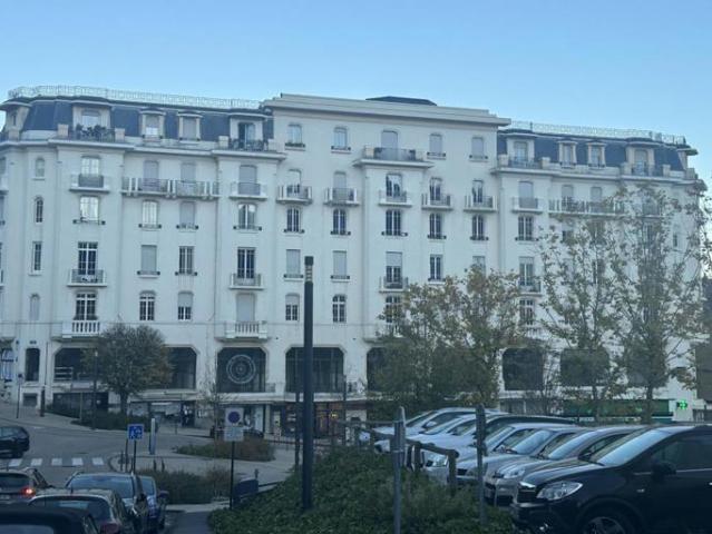 Chatel Guyon Immeuble bourgeois T2 pièce s 33 m2, idéal inv