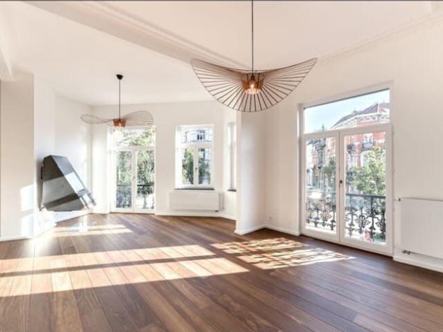 Châtelain Superb duplex 2 bedrooms 1 bathroom