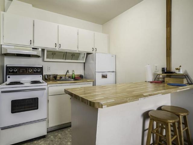 Châtelets Appartements Appartement Loft Studio à Louer Sainte Foy / Sillery Août 2026