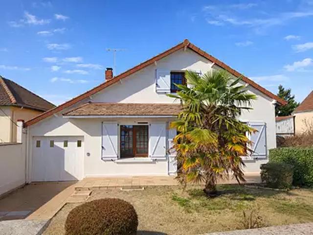 Châtellerault 86100 Achat / Vente maison 5 pièces t5 au dernier étage terrasse