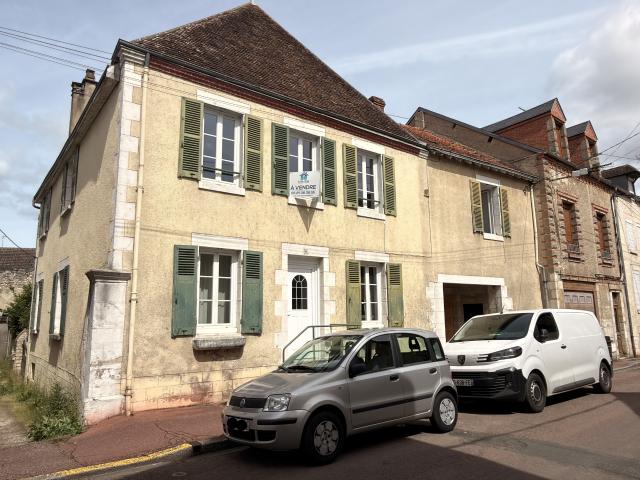 CHATILLON SUR LOIRE Maison + Appt / Immeuble de rapport