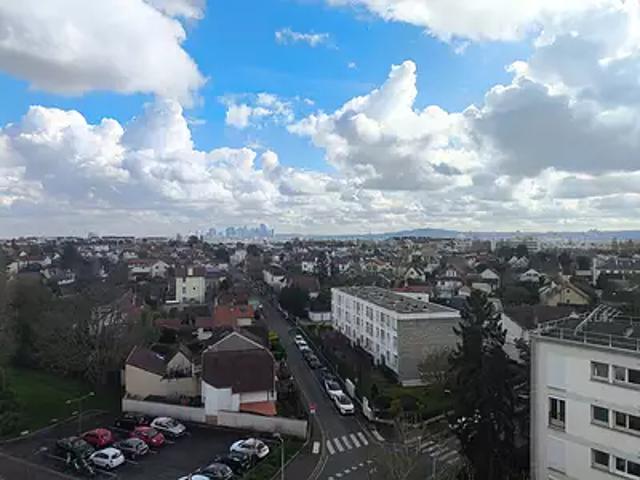 Chatou 78400 Location appartement 4 pièces t4 cave
