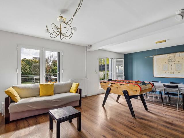 CHATOU MAISON DE 178 M² 6 CHAMBRES SOUS SOL TOTAL TERRAI