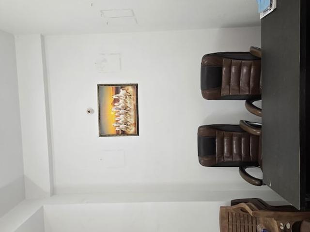 Chattarpur Enclave Commercial Shop 25 Sq. Yd. in Chattarpur Delhi Listing ID: #10169